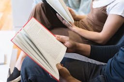 Reading Strategies In Language Learning - 5 Bullet-Proof Techniques
